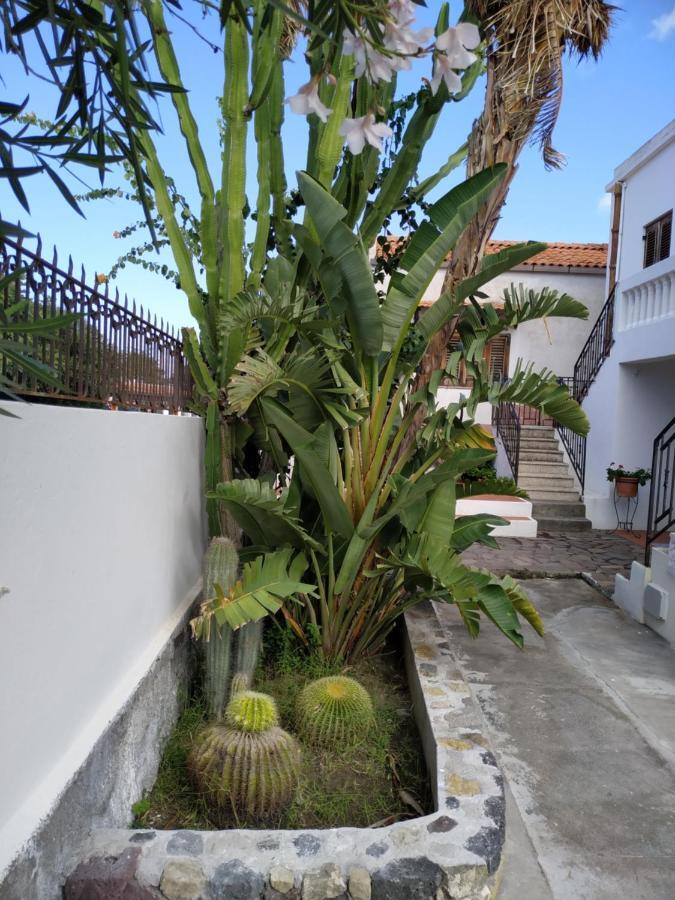 La Casa Al Mare Vulcano Вулкано Екстериор снимка